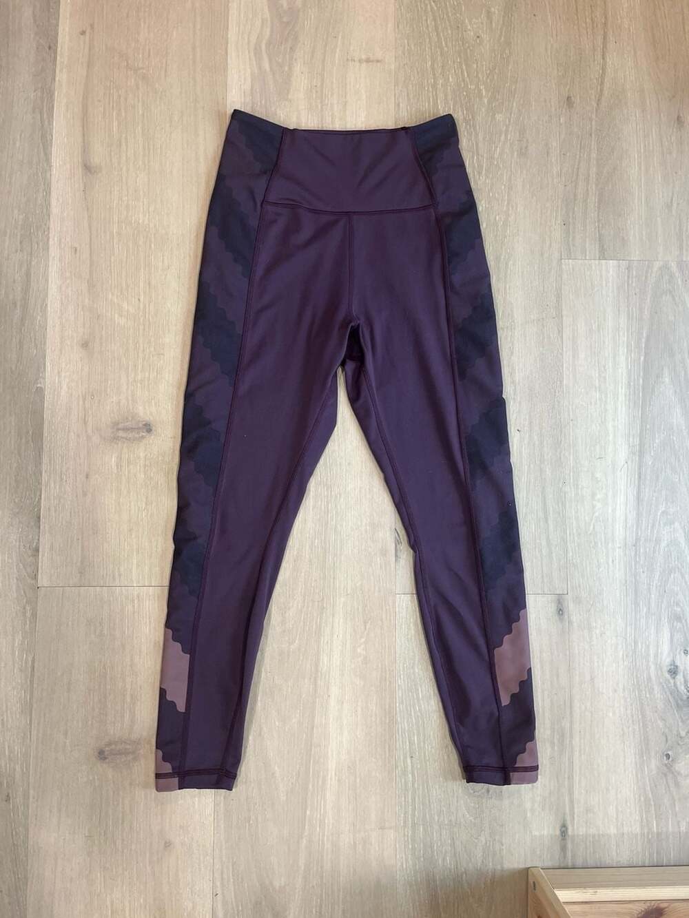 Spiritual Gangster Gia Dream Tech Leggings in Midnight Plum